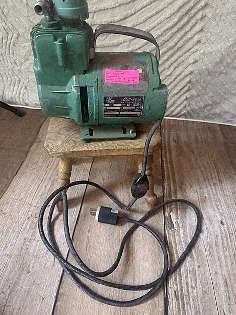 Bell & Gossett Oil-Free air Compressor 1/12 HP 115V Portable Steel Tank WORKS